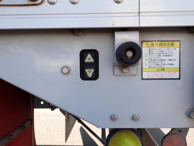 ISUZU ELF 2015 Image 31