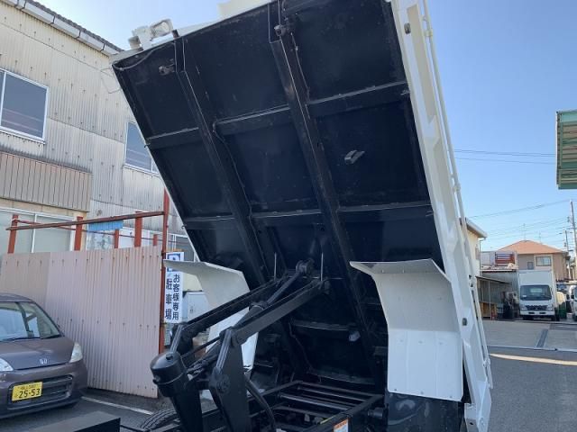 ISUZU FORWARD 2015 Image 31