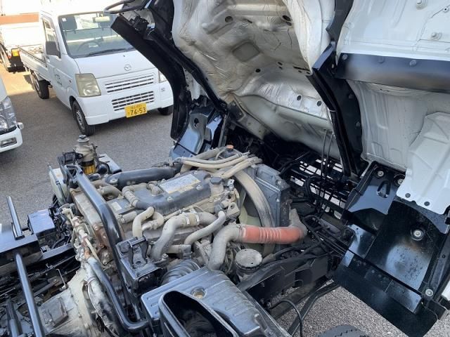 ISUZU FORWARD 2015 Image 31