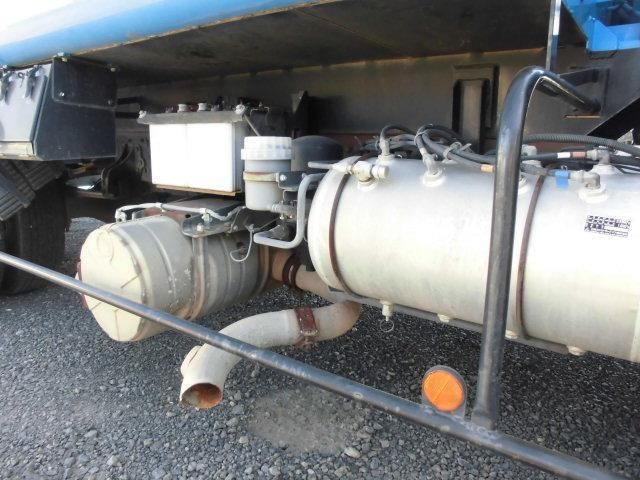 MITSUBISHI FUSOU FIGHTER 2014 Image 31