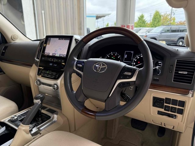 TOYOTA LANDCRUISER WAGON 2016 Image 31