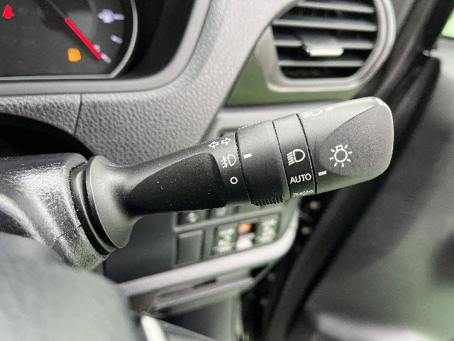 TOYOTA VOXY 2020 Image 31