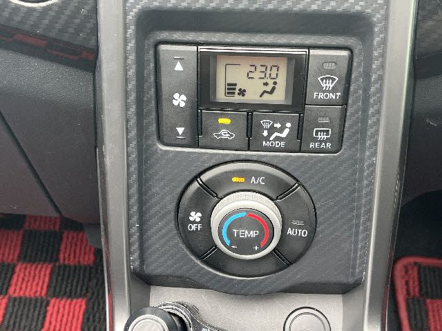 DAIHATSU COPEN 2014 Image 31