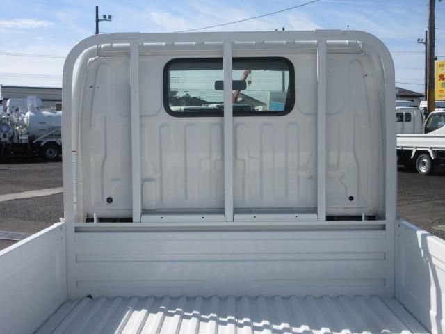 TOYOTA DYNA 2020 Image 31