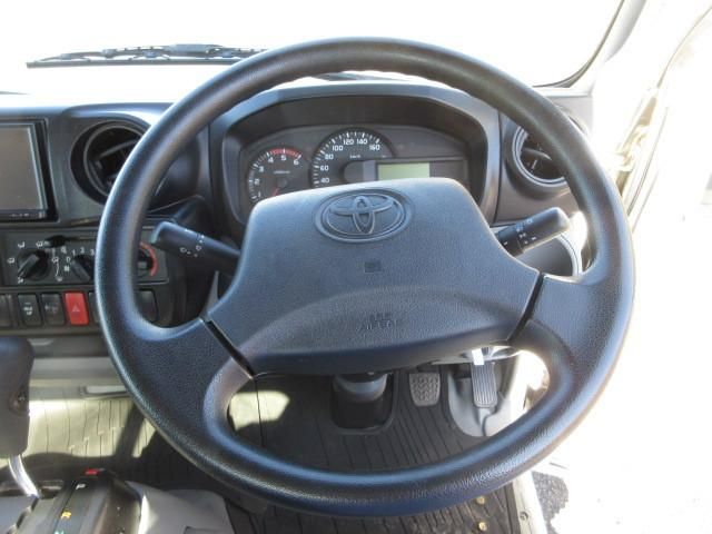 TOYOTA DYNA 2020 Image 31