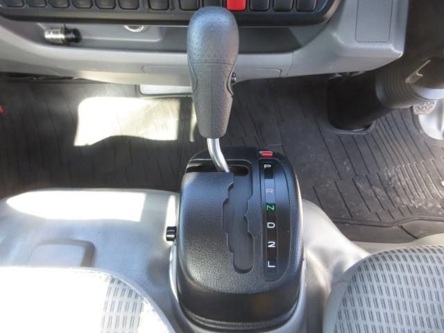 TOYOTA DYNA 2020 Image 31