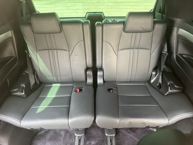 TOYOTA ALPHARD HYBRID 4WD 2018 Image 31