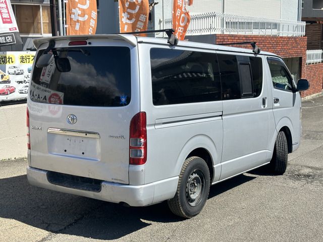 TOYOTA HIACE VAN 2WD 2005 Image 31