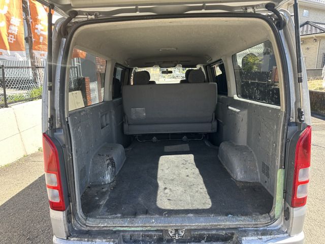 TOYOTA HIACE VAN 2WD 2005 Image 31