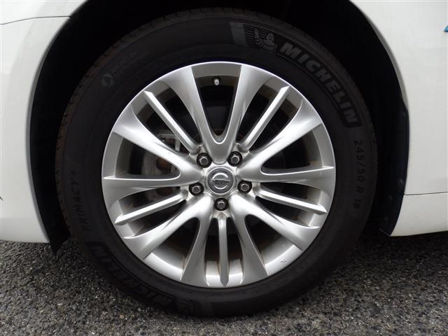 NISSAN CIMA HYBRID 2012 Image 31