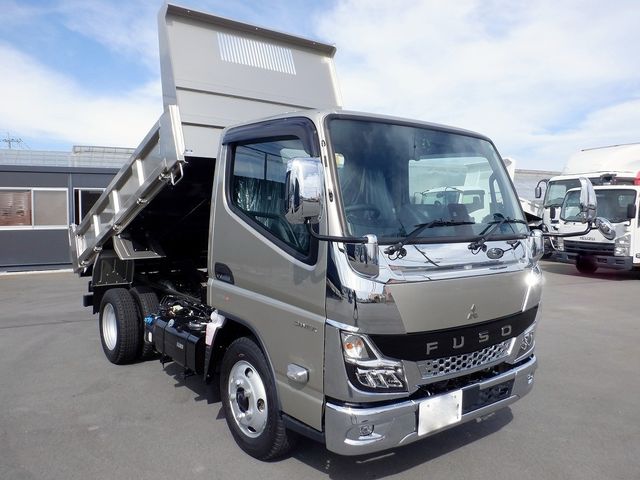 MITSUBISHI CANTER 2025 Image 31