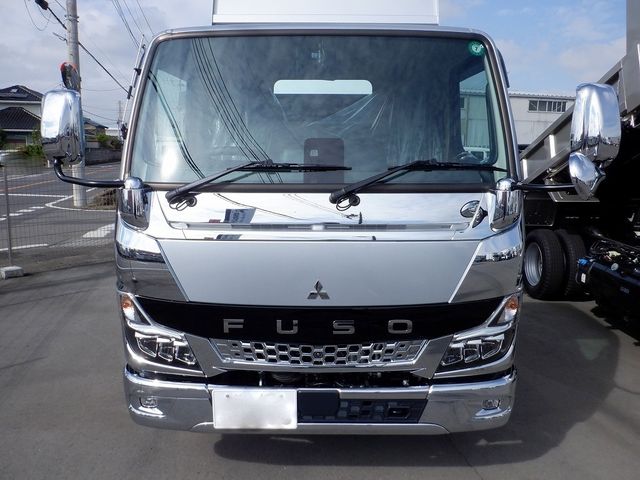 MITSUBISHI CANTER 2025 Image 31