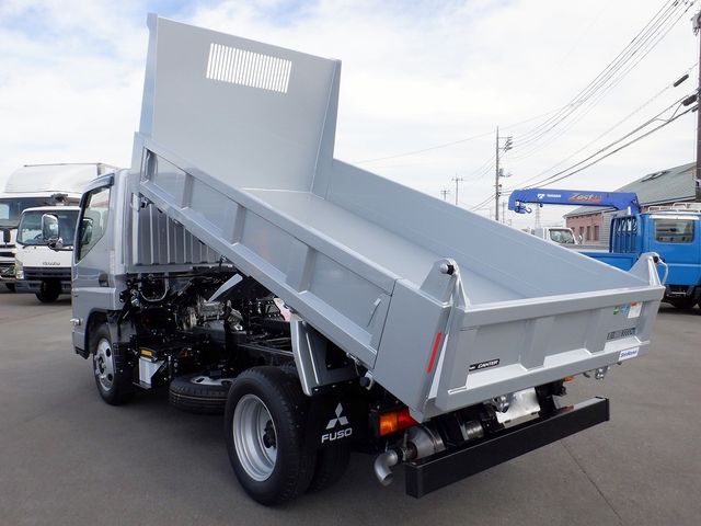 MITSUBISHI CANTER 2025 Image 31