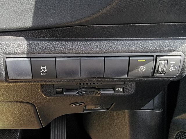 TOYOTA COROLLA SPORT 2019 Image 31