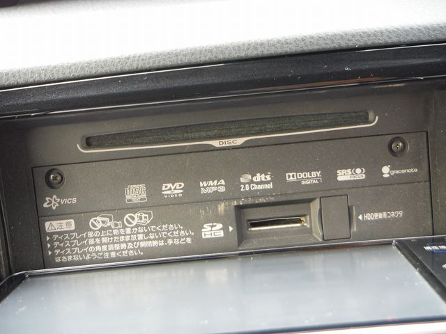 TOYOTA VITZ 2018 Image 31