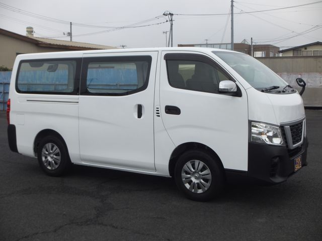 NISSAN NV350 CARAVAN 4WD 2021 Image 31