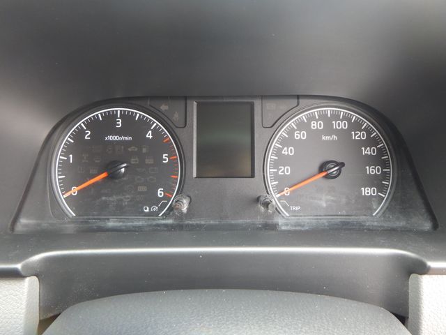 NISSAN NV350 CARAVAN 4WD 2021 Image 31