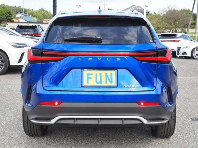 TOYOTA LEXUS NX450H+ AWD 2023 Image 31