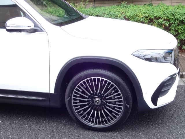 MERCEDES BENZ EQB 2024 Image 31