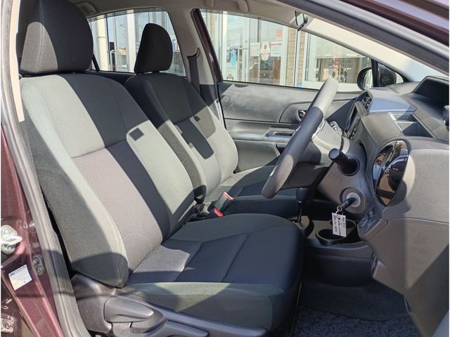 TOYOTA AQUA 2016 Image 31