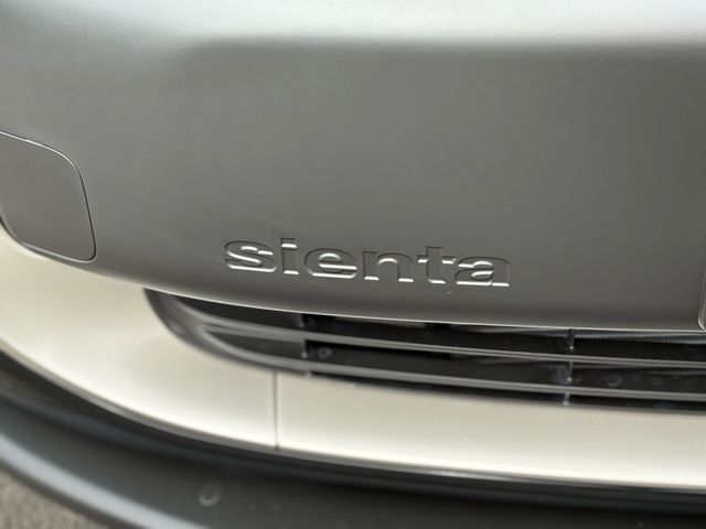 TOYOTA SIENTA HYBRID 2025 Image 31