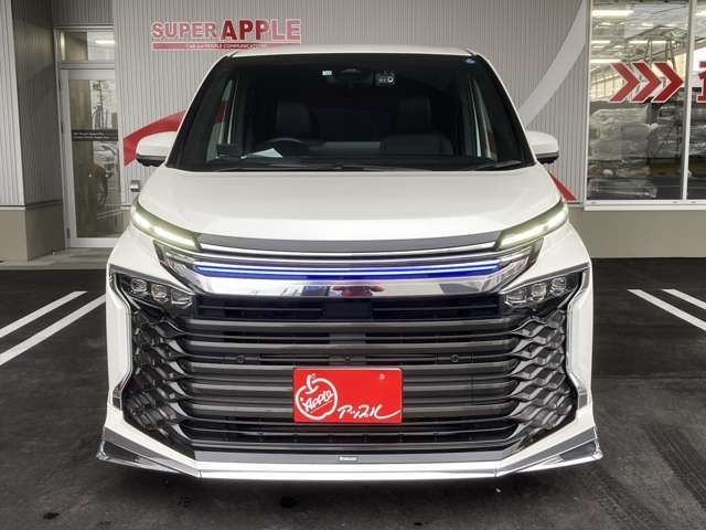 TOYOTA VOXY HYBRID 4WD 2022 Image 31