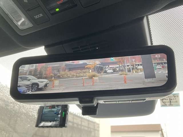 TOYOTA VOXY HYBRID 4WD 2022 Image 31