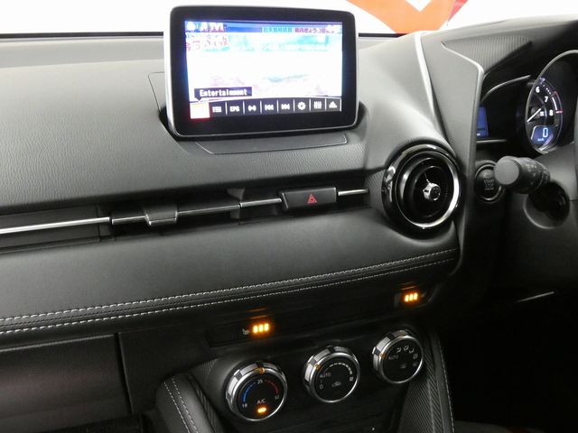 MAZDA DEMIO 4WD 2016 Image 31