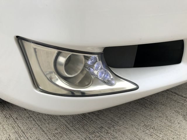 TOYOTA LEXUS LS600H 2011 Image 31