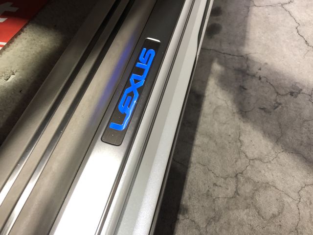 TOYOTA LEXUS LS600H 2011 Image 31