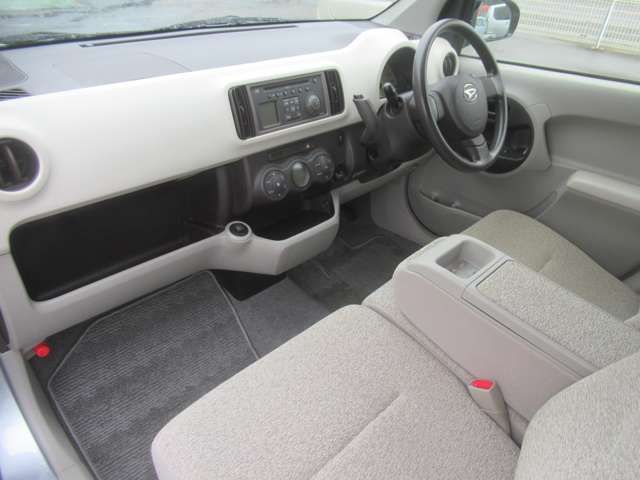 DAIHATSU BOON 2013 Image 31