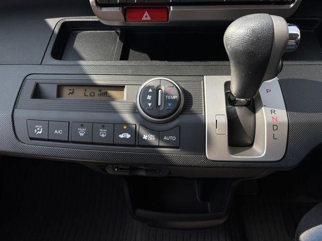 HONDA FREED 2013 Image 31