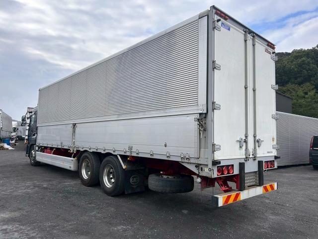 NISSAN DIESEL QUON 2014 Image 31