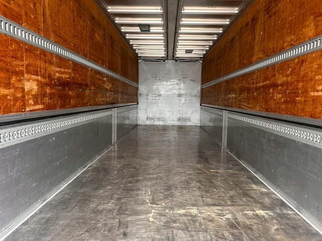 NISSAN DIESEL QUON 2014 Image 31