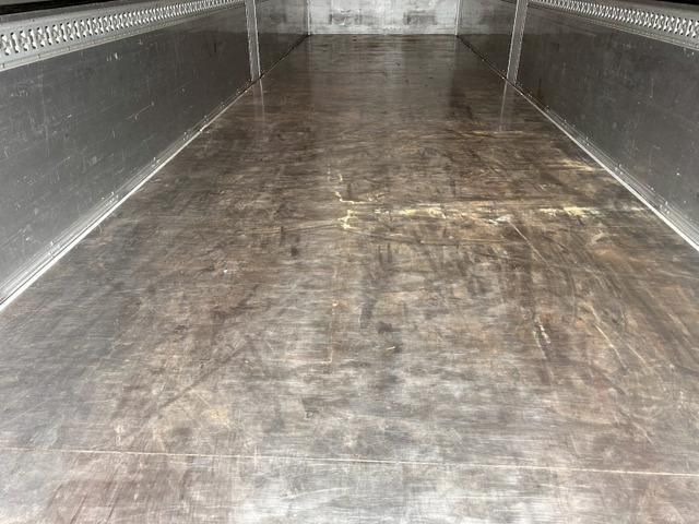 NISSAN DIESEL QUON 2014 Image 31