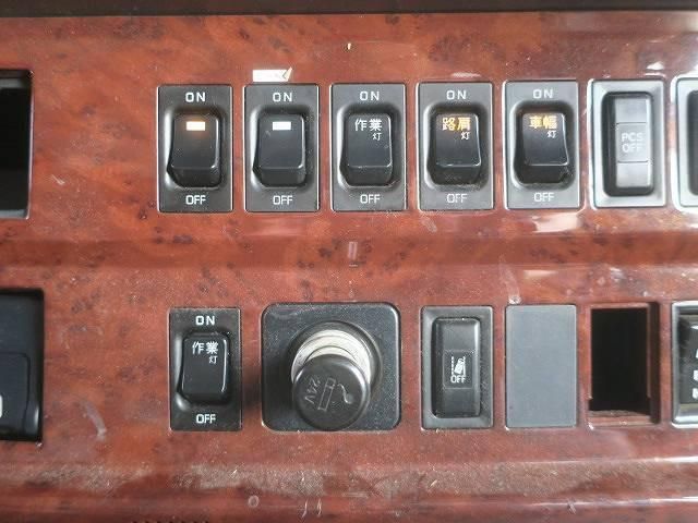 HINO PROFIA 2018 Image 31