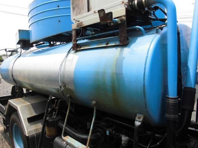 HINO DUTRO 2014 Image 31