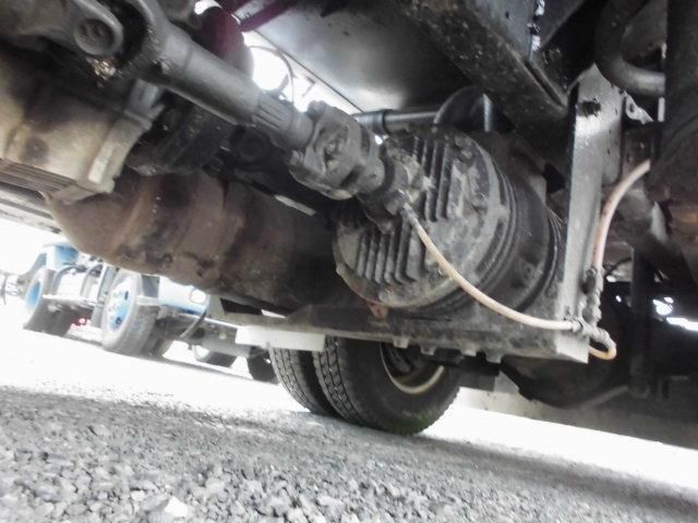 HINO DUTRO 2014 Image 31