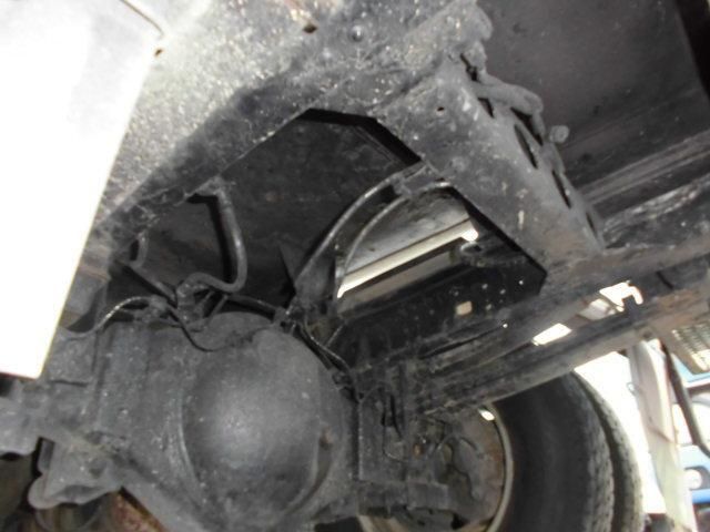 HINO DUTRO 2014 Image 31