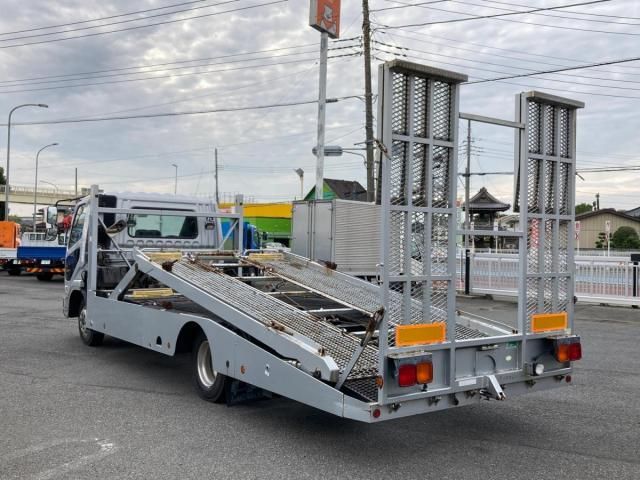 MITSUBISHI FUSOU FIGHTER 2007 Image 31