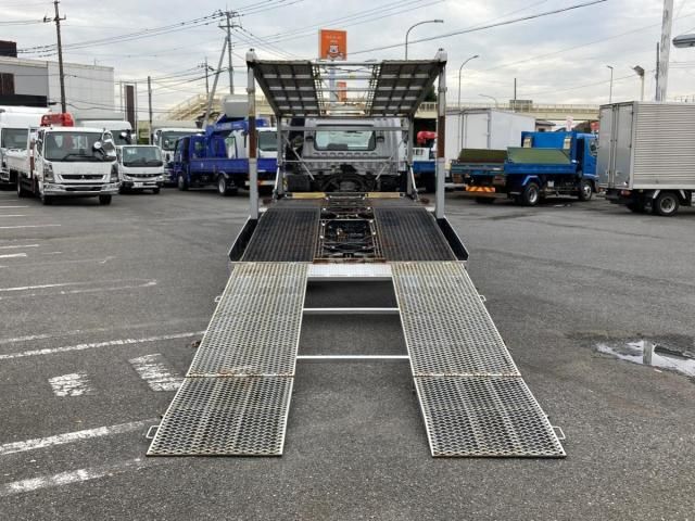 MITSUBISHI FUSOU FIGHTER 2007 Image 31