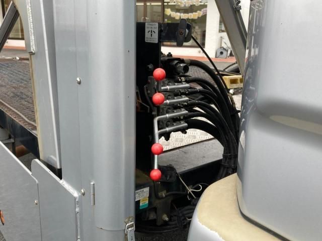 MITSUBISHI FUSOU FIGHTER 2007 Image 31