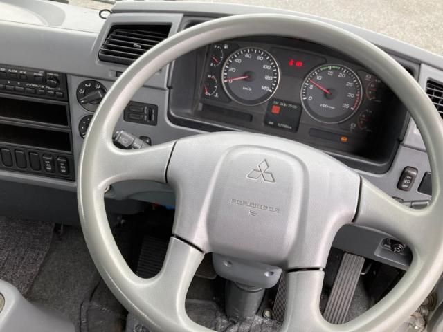 MITSUBISHI FUSOU FIGHTER 2007 Image 31