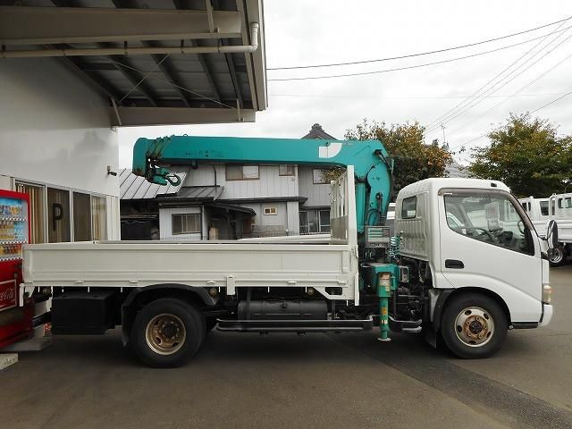 HINO DUTRO 2008 Image 31