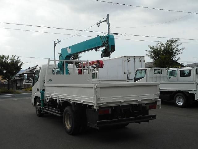 HINO DUTRO 2008 Image 31