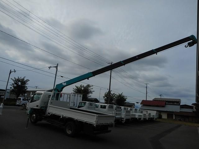 HINO DUTRO 2008 Image 31