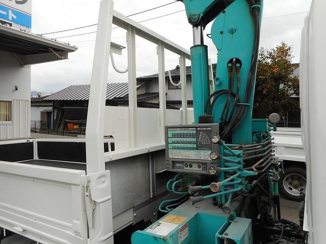 HINO DUTRO 2008 Image 31