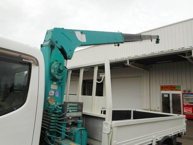 HINO DUTRO 2008 Image 31