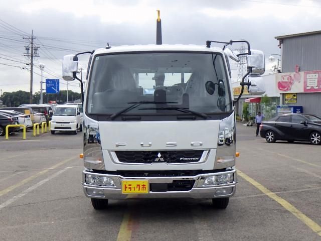 MITSUBISHI FUSOU FIGHTER 2025 Image 31