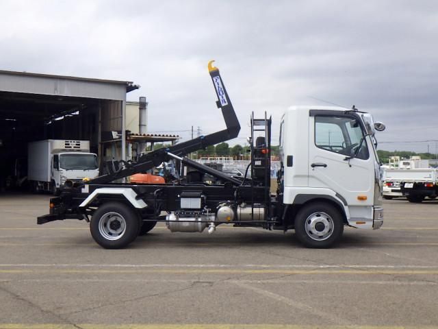 MITSUBISHI FUSOU FIGHTER 2025 Image 31